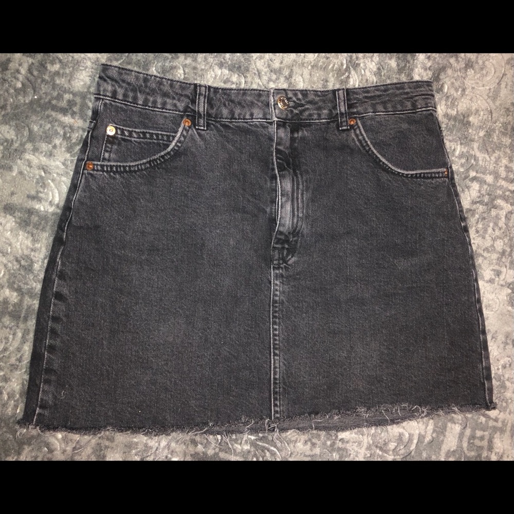 Top shop black mini skirt